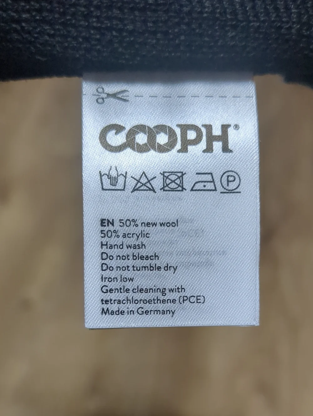 Cooph black beanie
